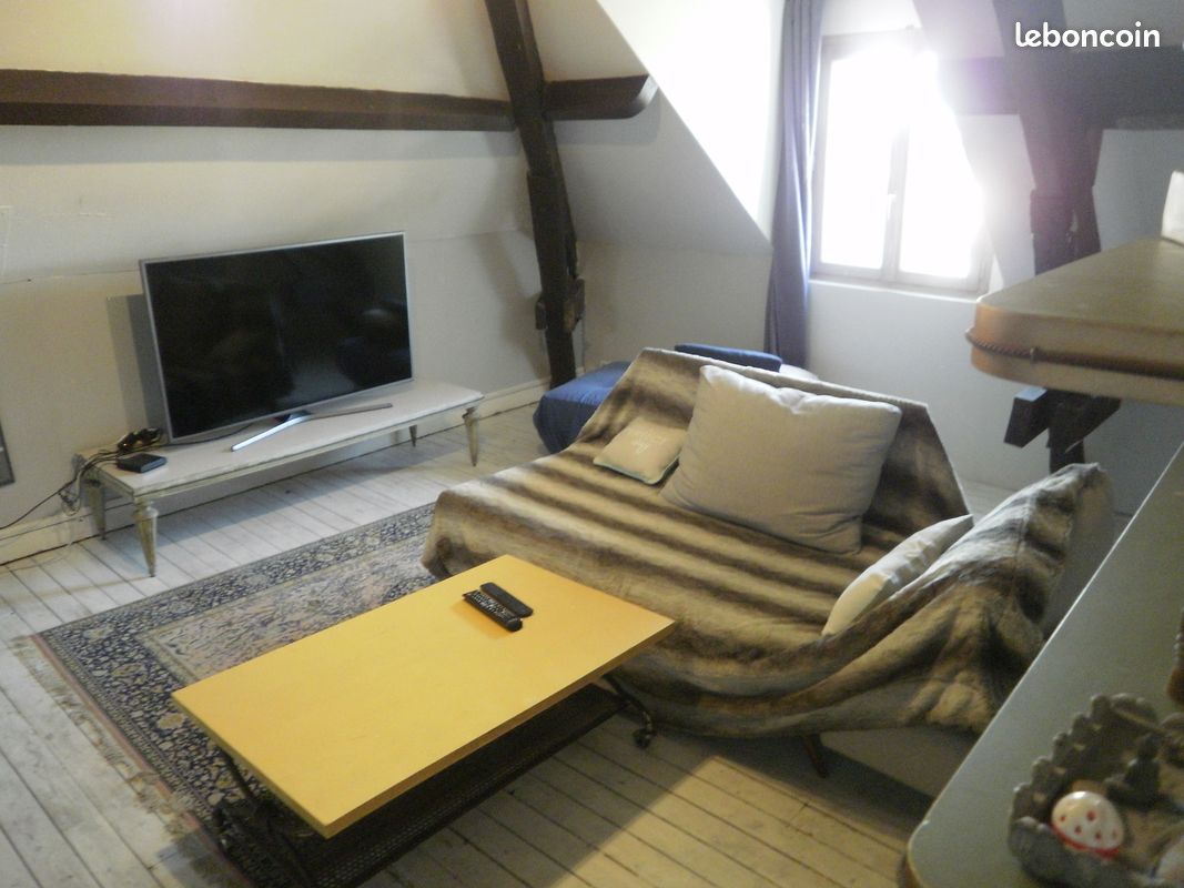 Appartement 2 pièces 52 m² · à Fontenay-le-Comte · 52 m² · 600 €/mois