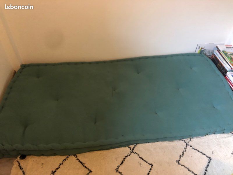 Matelas décoratif (image 1)