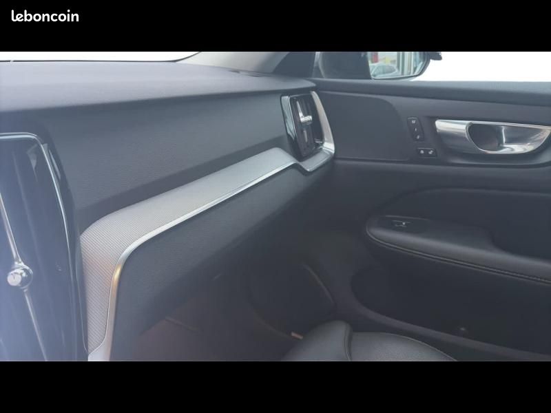 Volvo V60 B4 197ch Plus Style Dark DCT 7 (image 9)