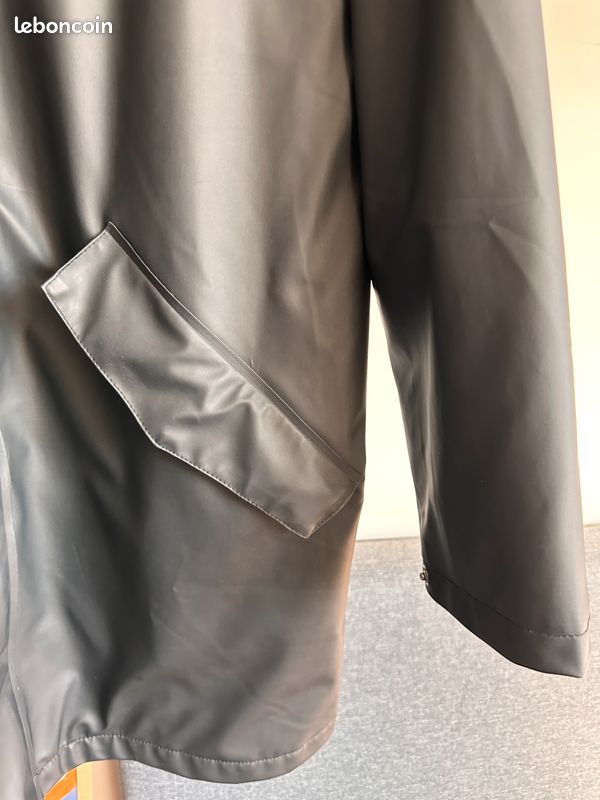 Veste longue RAINS noire excellent état (image 3)
