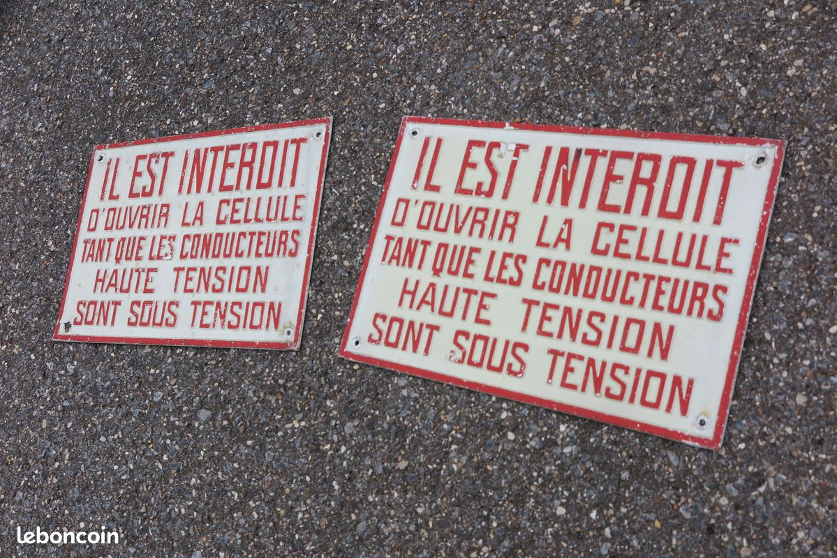 Ancienne plaque tole emboutie industrielle HAUTE TENSION (image 3)