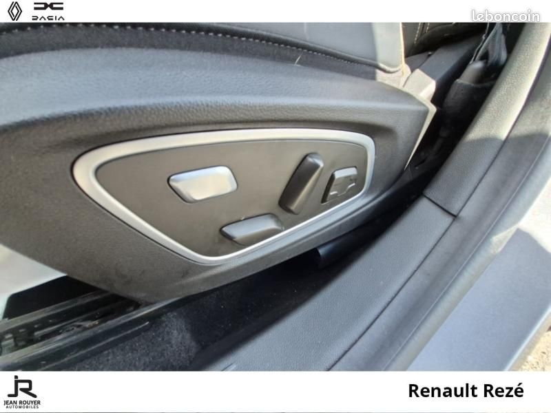 Renault Austral 1.2 E-Tech full hybrid 200ch Iconic (image 31)