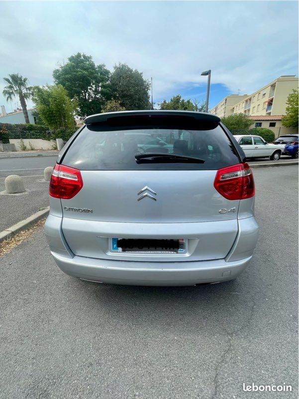 Citroën C4 1.6 HDI 2009 (image 2)