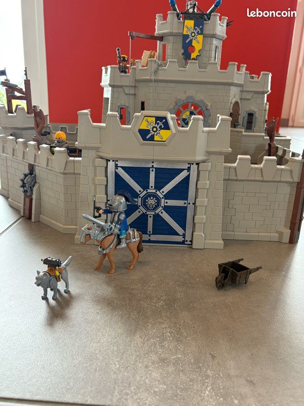 Playmobil grand château Novelmore (image 2)