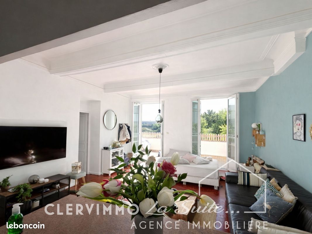 Immeuble 152 m² · à Marseille · 152 m² · 367 000 €