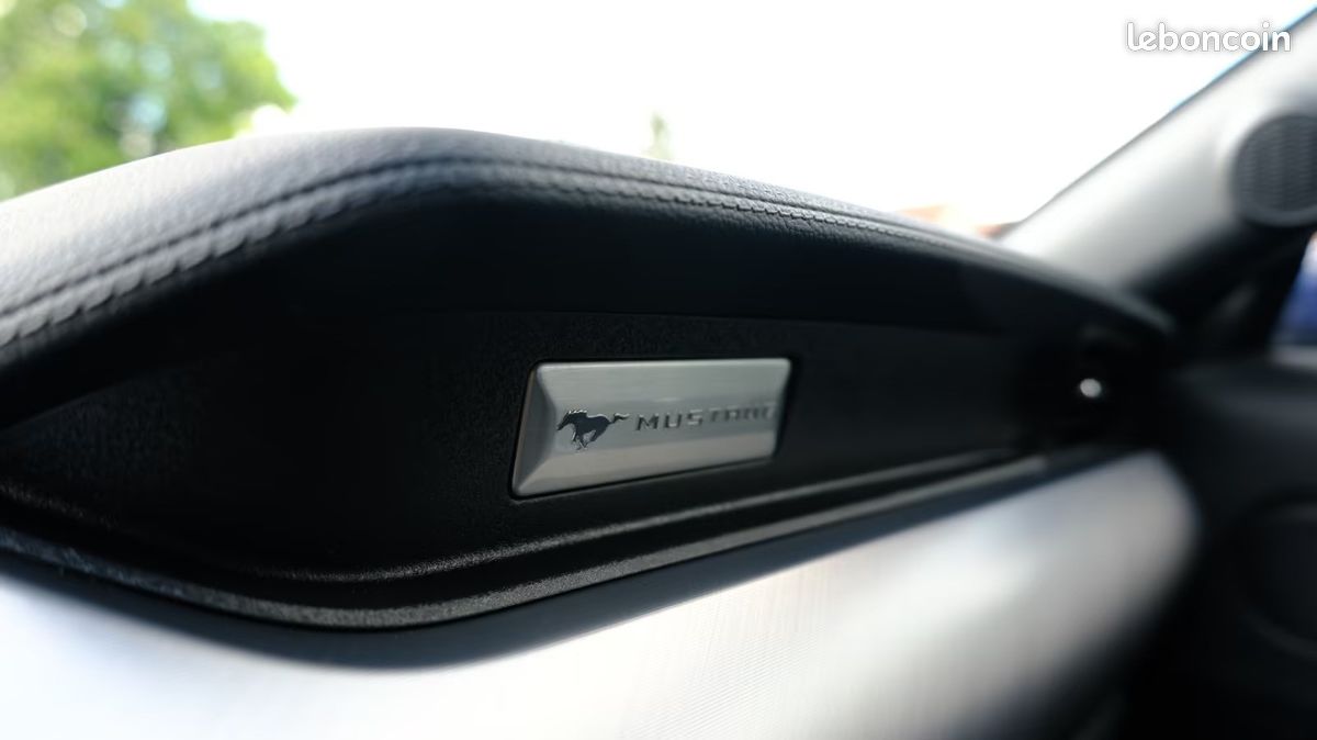 FORD Mustang EcoBoost Mach 1 Style 2.3 Turbo 290 ch – Ford Performance – CarPlay (image 25)