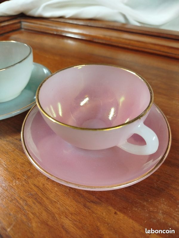 Ensemble de 6 tasses et soucoupes Arlequin d'Arcopal | Selency