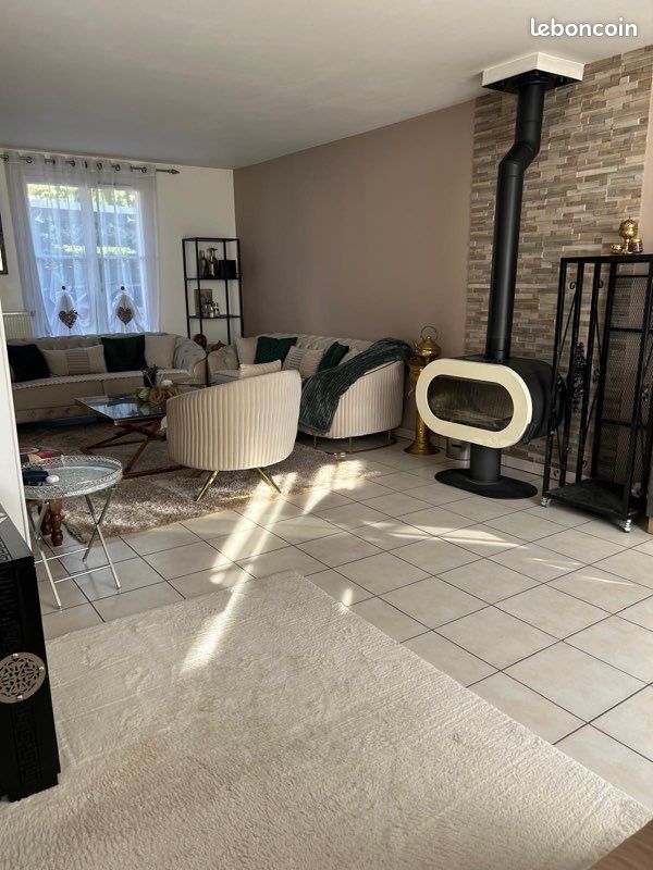 Maison 7 pièces 140 m² · au Coudray-Montceaux · 140 m² · 455 000 €