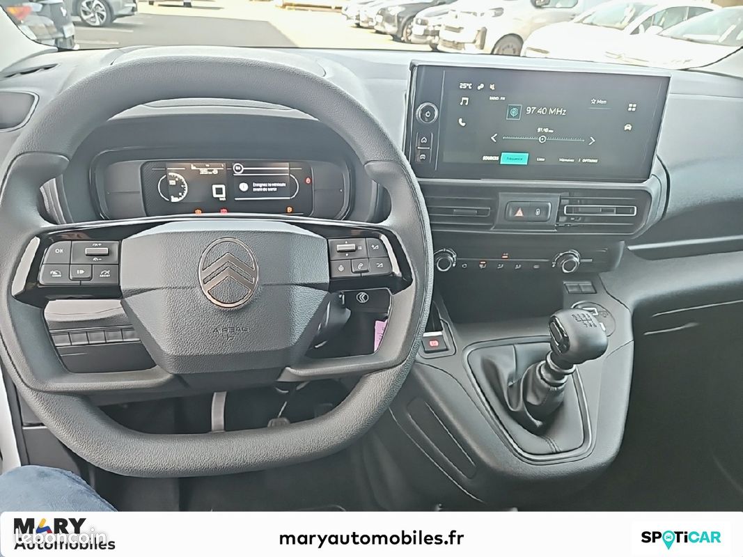 Citroen berlingo van m diesel 100 ch manuelle (image 11)