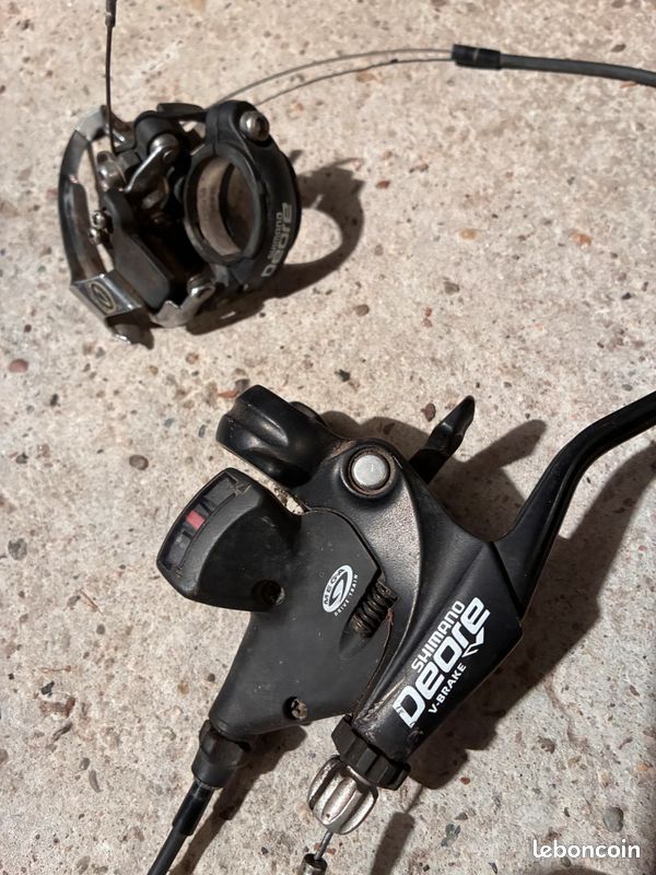 Dérailleur Avant Shimano FD-TY25 Triple Plateaux - Pour VTT/VTC Vintage, Occasion Bon état