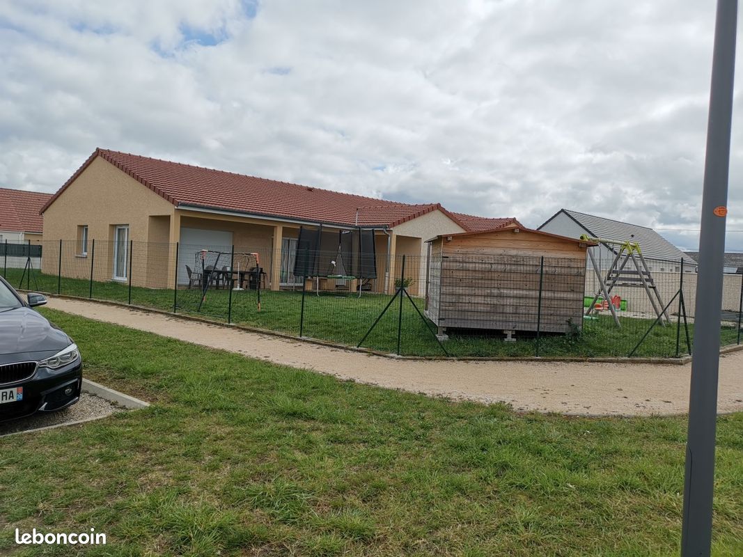 Maison 6 pièces 122 m² · à Saint-Marcel · 122 m² · 1 250 €/mois