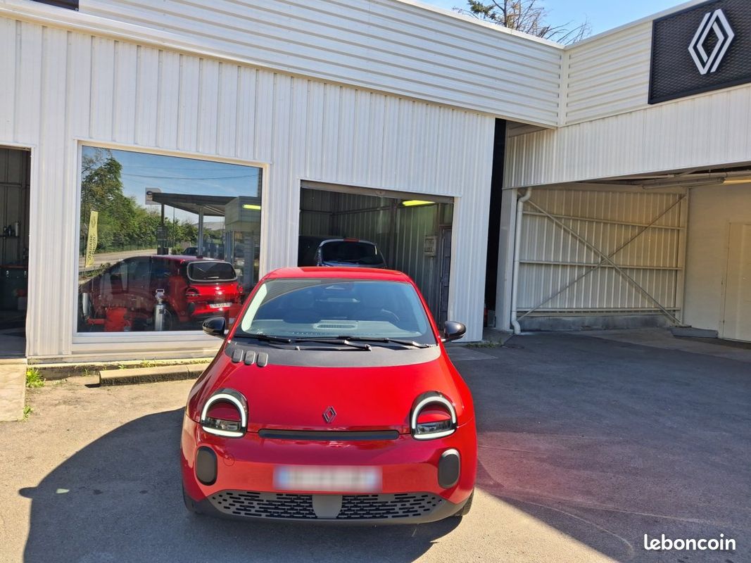 Renault Twingo E-tech (4) techno 80 ch autonomie urbaine (image 8)