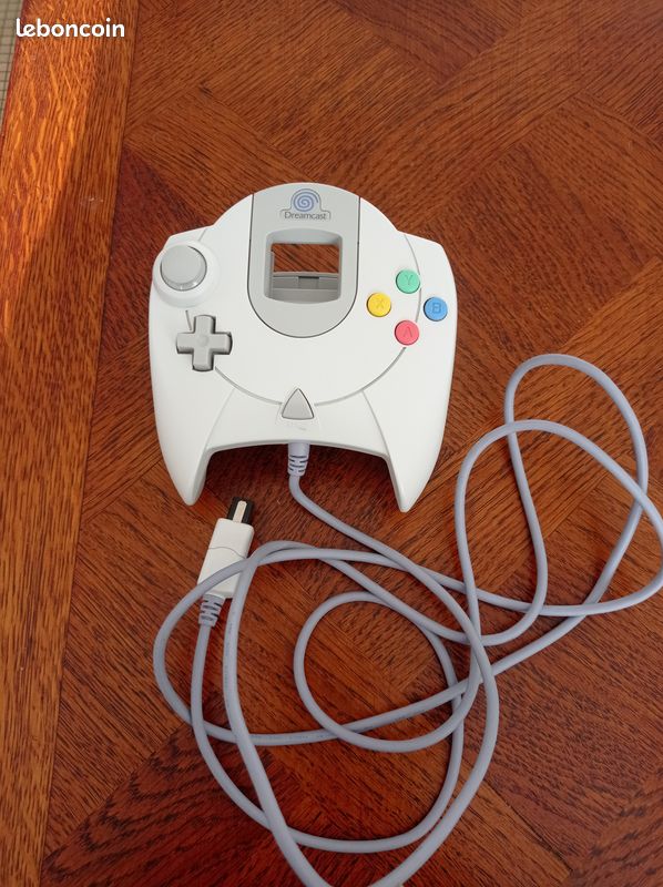 Manette Dreamcast (image 1)