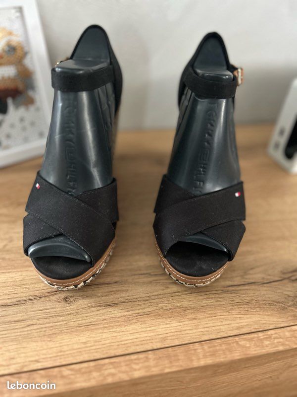 Chaussure compensées (image 1)