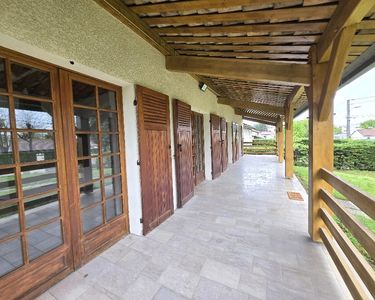 Maison 900 000 € - 212 m²