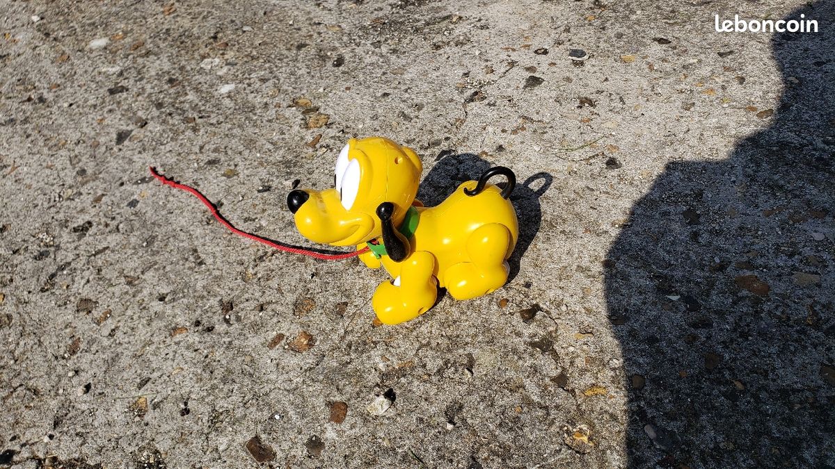 Jouet disney pluto chien à tirer pour bébé (image 1)
