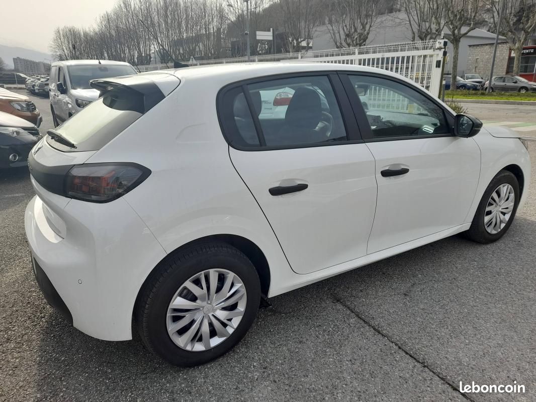 Peugeot 208 II AFFAIRE BLUE 1.5 HDI 100 (image 4)