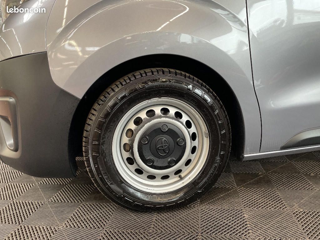 Toyota PROACE COMBI MC23 Long 2.0L 140 D-4D BVM6 Dynamic Confort (image 23)