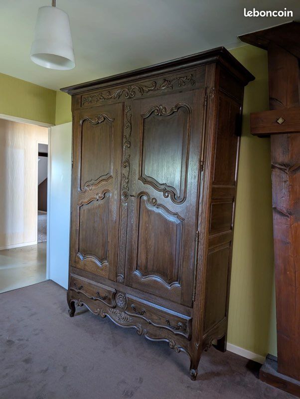 Armoire lorraine et buffet (image 1)