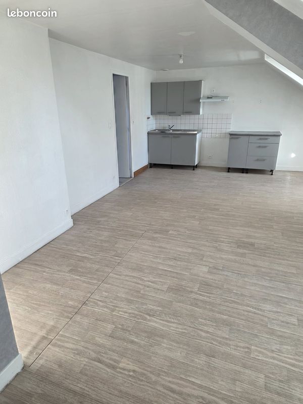 Appartement 2 pièces 40 m² · à Montluçon · 40 m² · 420 €/mois