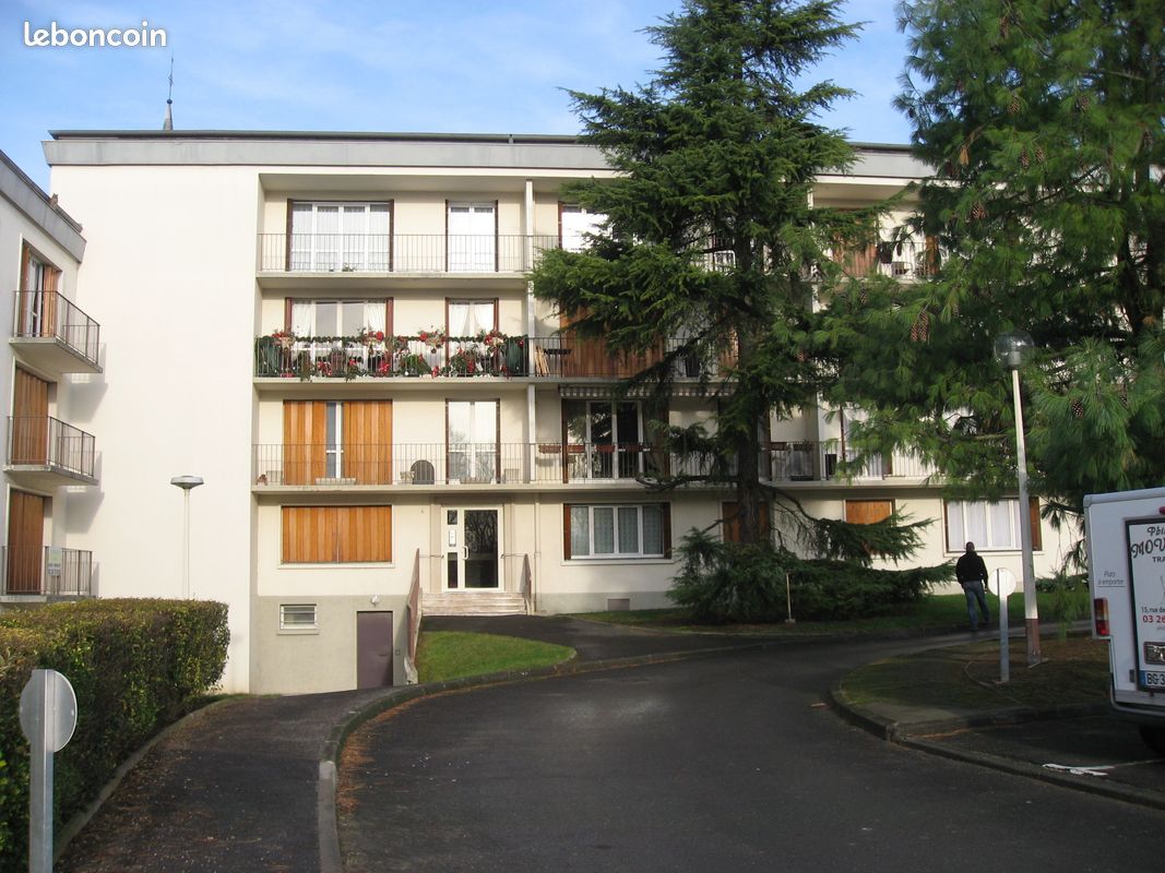 Appartement 3 pièces 75 m² · à Reims · 75 m² · 980 €