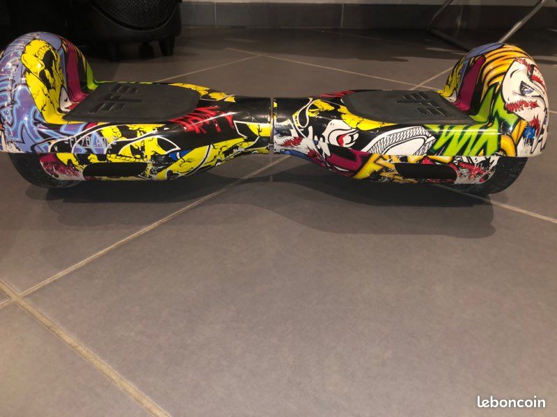 Deux hoverbaord + hoverkart prix peut négociable + leur chargeur (image 5)