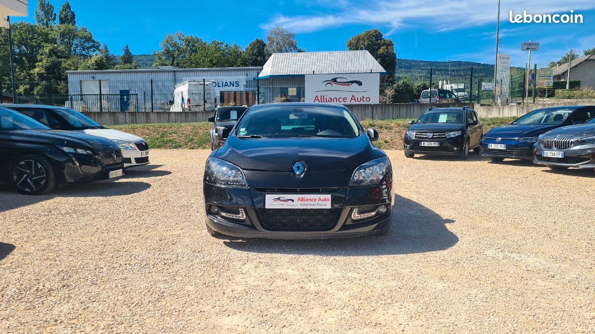 RENAULT Megane - 2.0 Tce coupé 180ch essence (image 2)