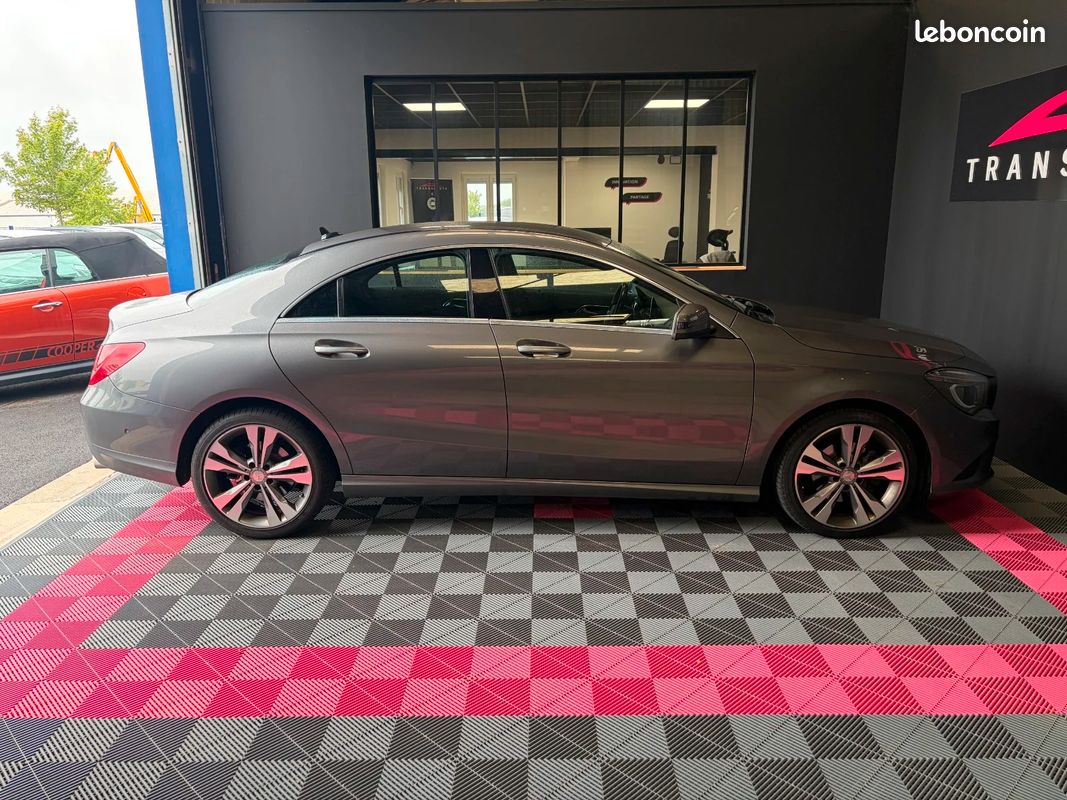 MERCEDES CLASSE CLA Essence 180 122ch Sensation / Entretien complet Mercedes / Véhicule propre (image 5)