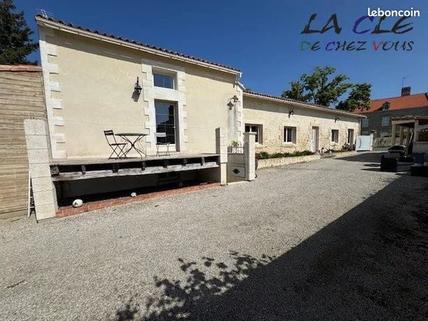 Maison 5 pièces 260 m²