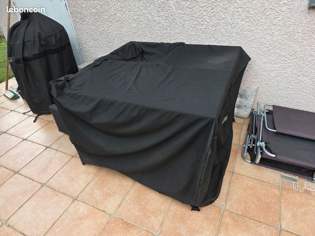 Table de jardin en resine (image 4)