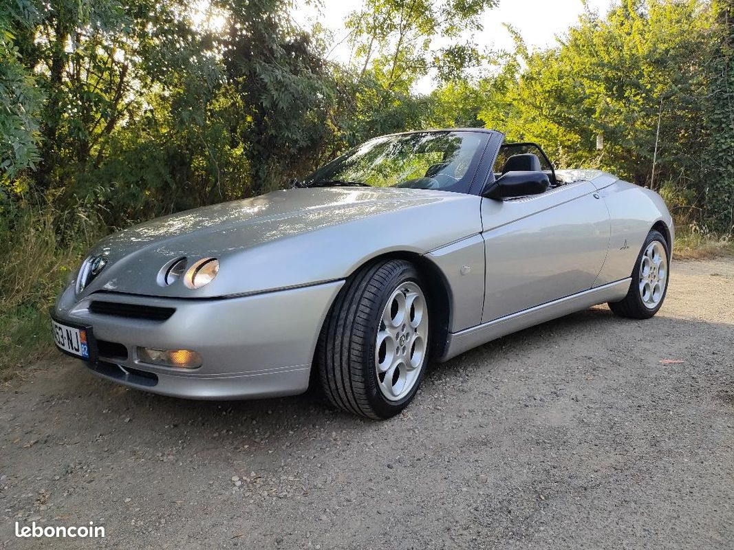 Alfa romeo spider - etat concours (image 1)
