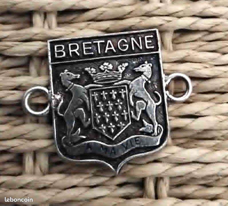 Ancienne médaille en acier - Blason et hermine - Bretagne (image 1)