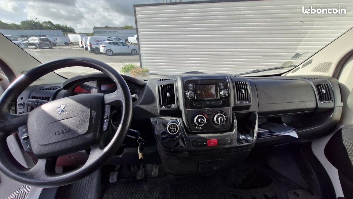 Peugeot Boxer L2H2 BLUEHDI 120 PREMIUM (image 7)