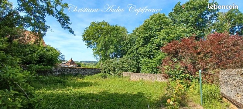Terrain 640 m² Charolles · 66 000 €