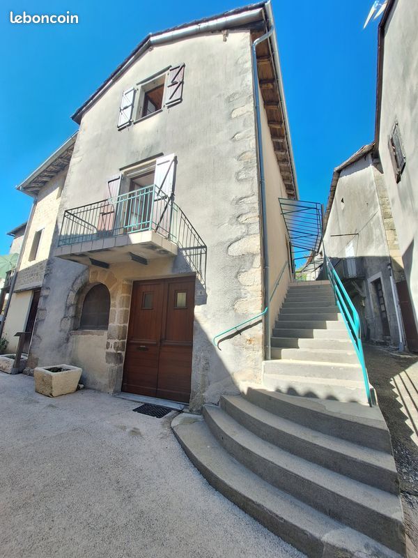 Maison 3 pièces 69 m² · à Sousceyrac-en-Quercy · 69 m² · 38 500 €