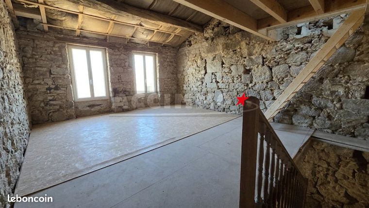 Maison de village 2 pièces 74 m²