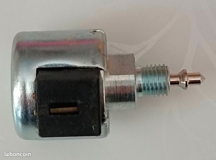 Solénoïde pour auto-portée moteur Briggs (image 2)