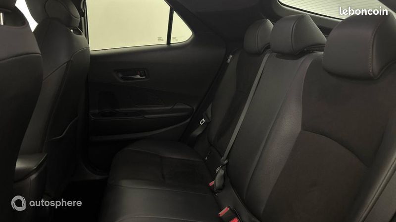 Toyota C-Hr 2.0 Hybride 200ch GR Sport NG23 (image 13)