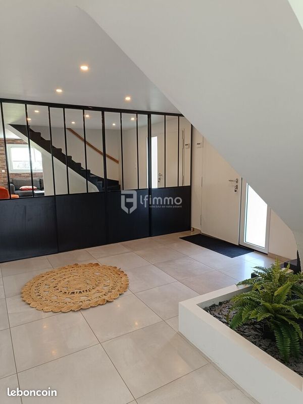 Maison 5 pièces 127 m² - Royan 17200 (image 2)