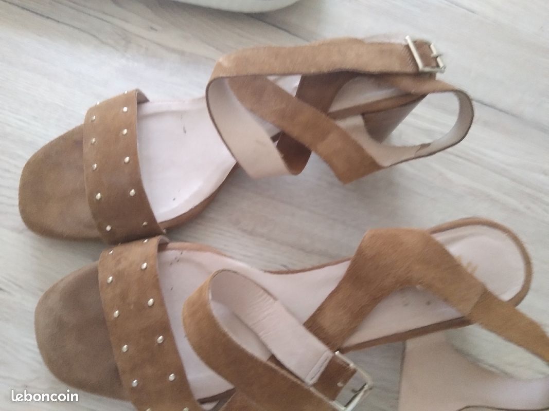 Nu pieds (image 1)