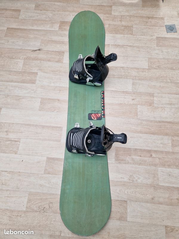 burton charger fifty six snowboard Snowboard Burton Charger fifty-six + fixations Flow
