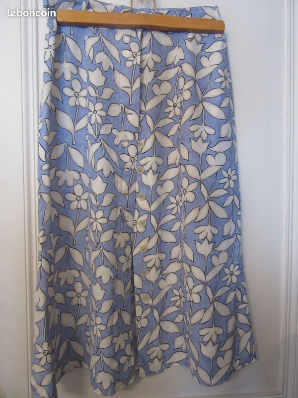 Jupe bleue et blanche (image 1)