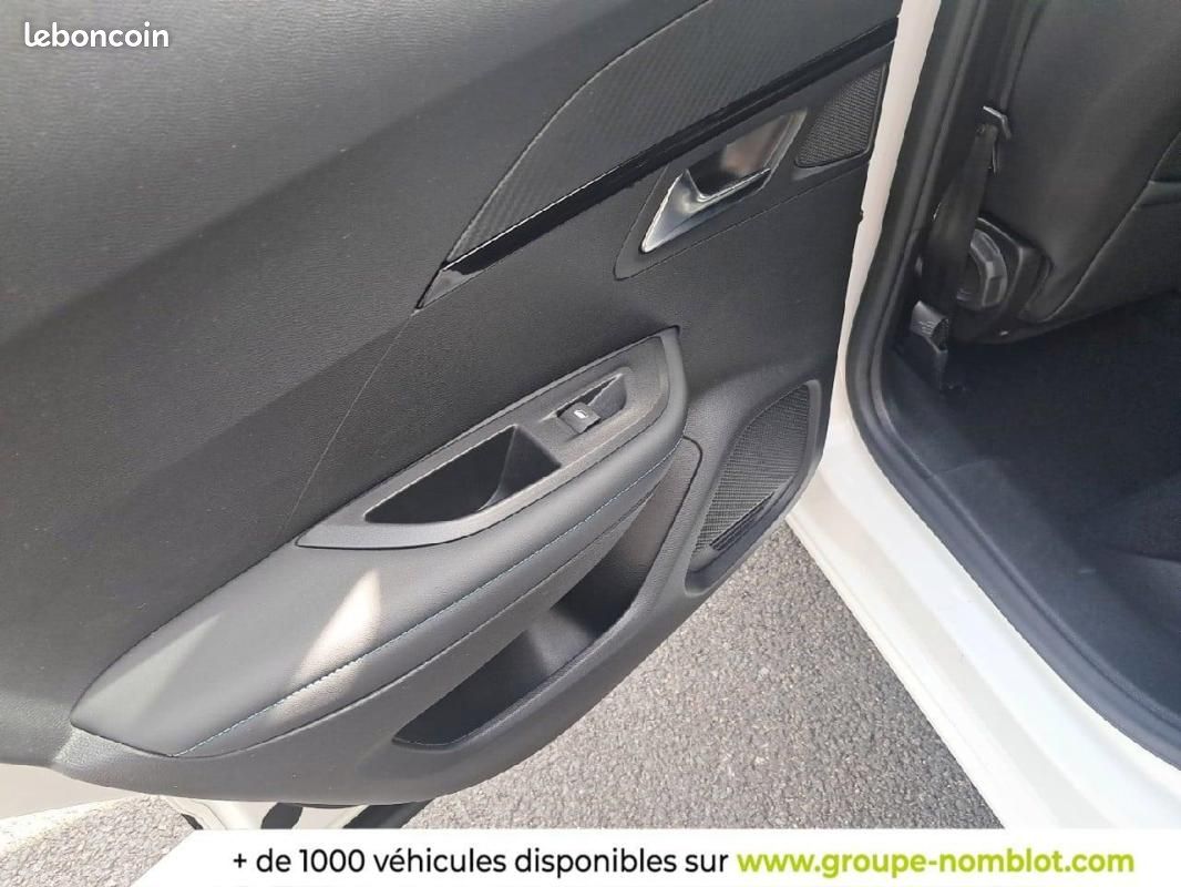 Peugeot 2008 BlueHDi 110 S&S BVM6 Allure Pack (image 19)