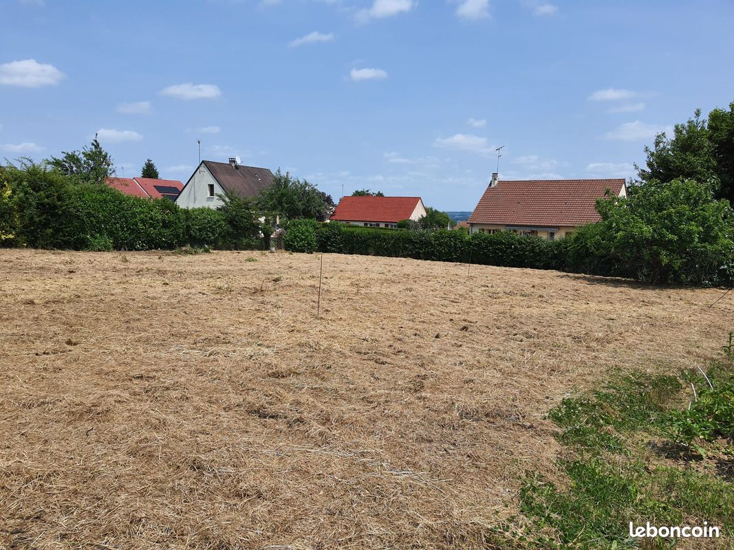 Terrain à batir · à La Ferté-Bernard · 70 000 €