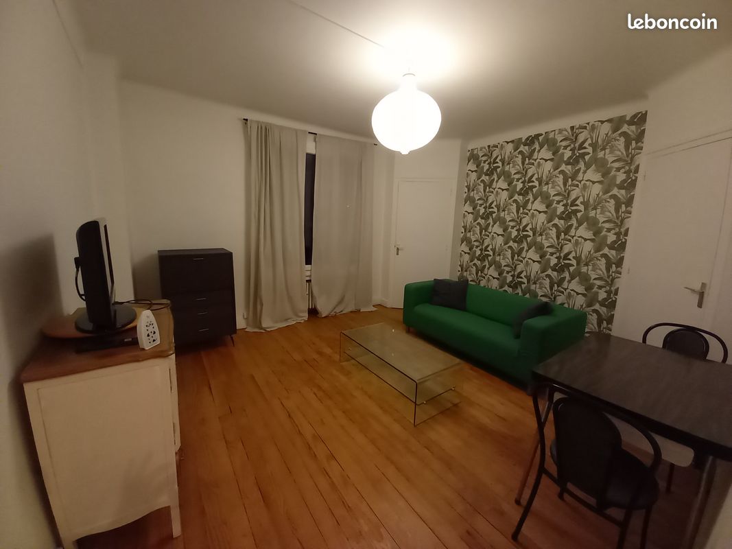 Appartement 3 pièces 49 m² · à Saint-Étienne · 49 m² · 550 €/mois