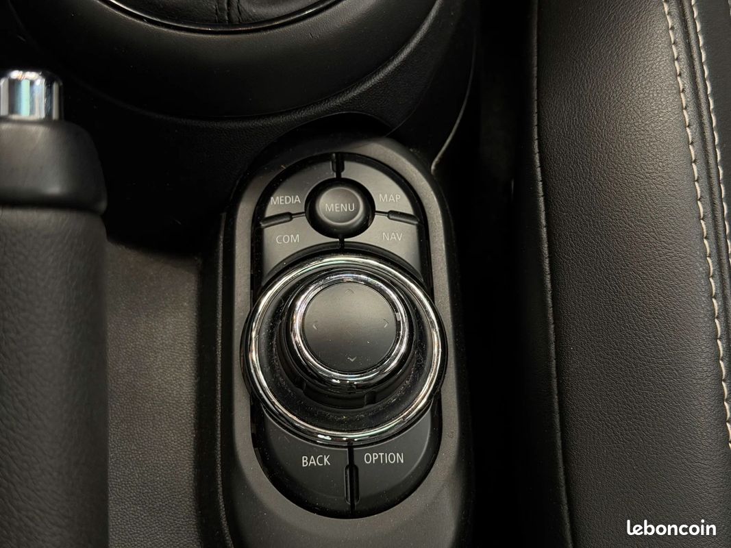 MINI COOPER 1.5 136ch BVA CAMDEN / TOIT OUVRANT / LED INTERIEUR (image 14)