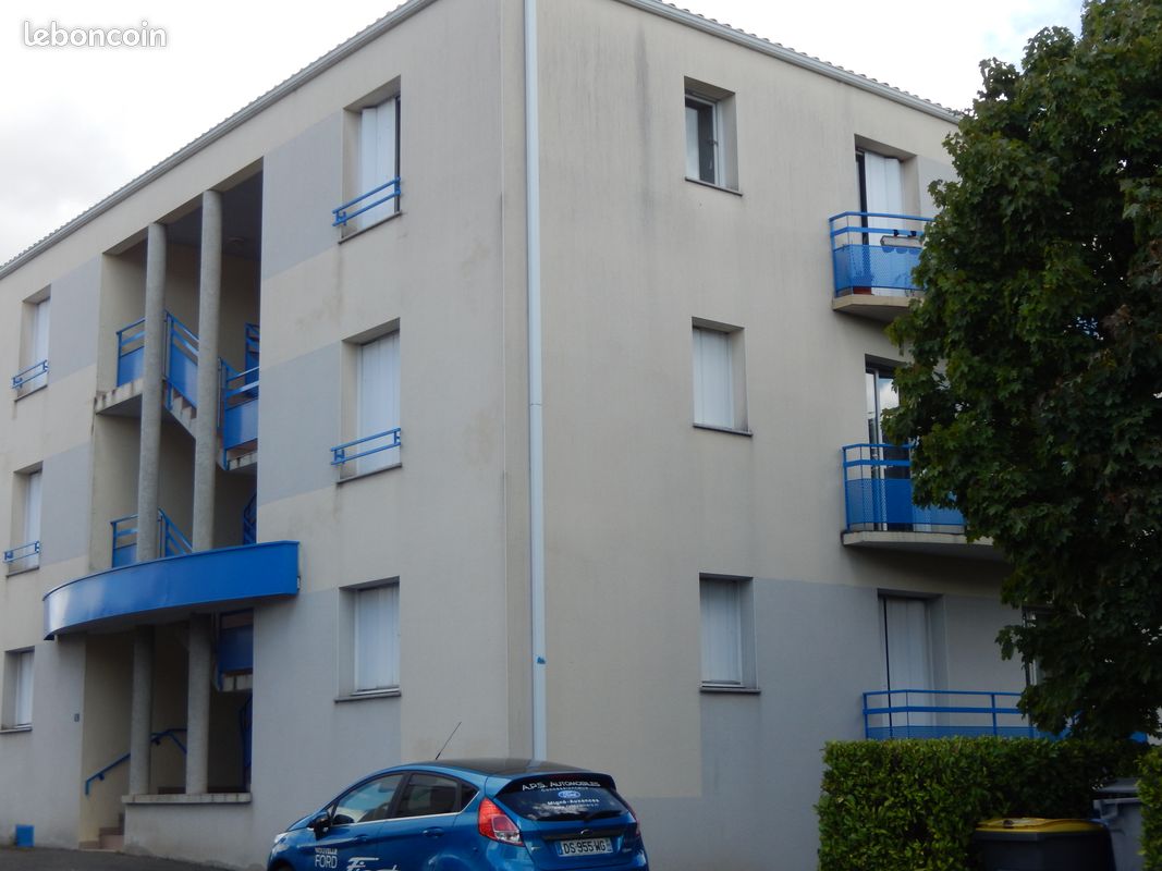Appartement 1 pièce 20 m² · à Poitiers · 19,8 m² · 355 €