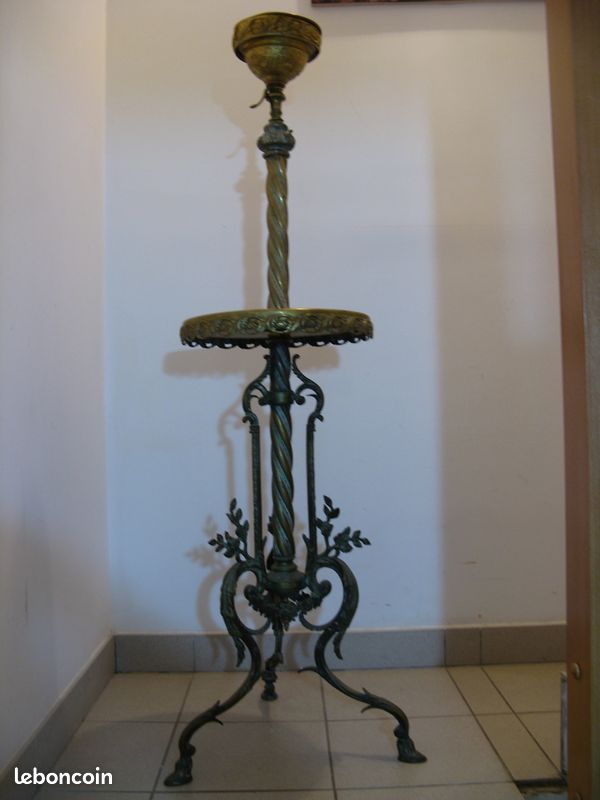 Pied de lampe NAPOLEON III (image 1)