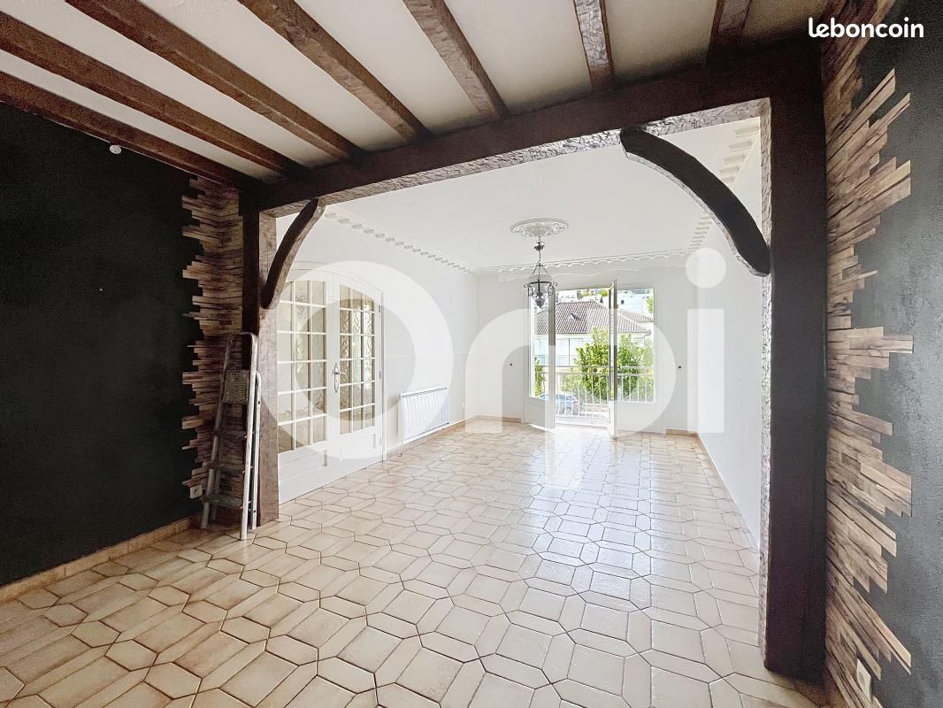 Maison a louer brive-la-gaillarde - 4 pièce(s) - 117 m2 - Surfyn