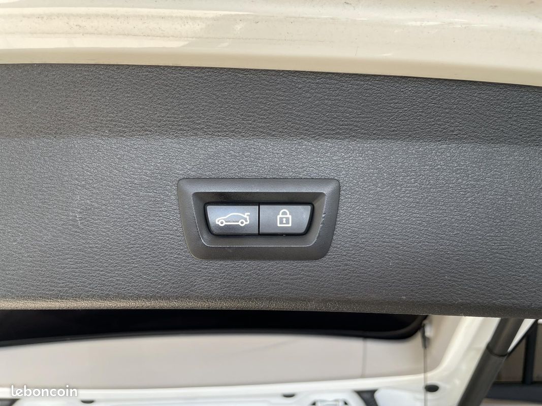 BMW X1 x-line sDrive 18d F48 garantie de 6 mois (image 14)